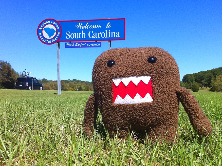 After a good night's rest, I drove the remaining leg to South Carolina. It's good to be back. And Domo was thankful to get out and stretch his legs, and touch REAL grass for the first time in his life. Cheers!