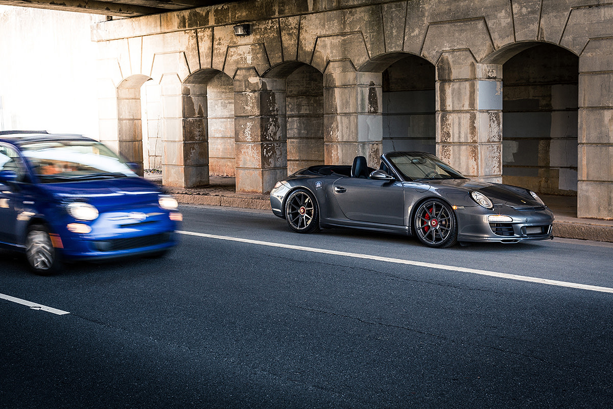Panorama feature: OEM Plus Porsche 911